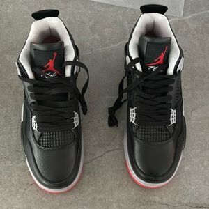 Jordan 4 retro Bred Reimagined size 10. New. Ships fast